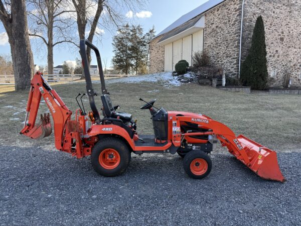 2010 Kubota BX25 Tractor Loader Backhoe