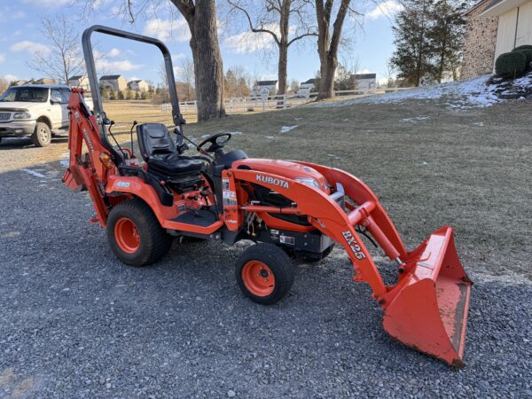 2010 Kubota BX25 Tractor Loader Backhoe - Image 13