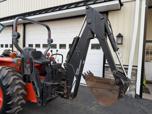 2003 Kubota Grand L3130 Tractor Loader Backhoe - Image 12