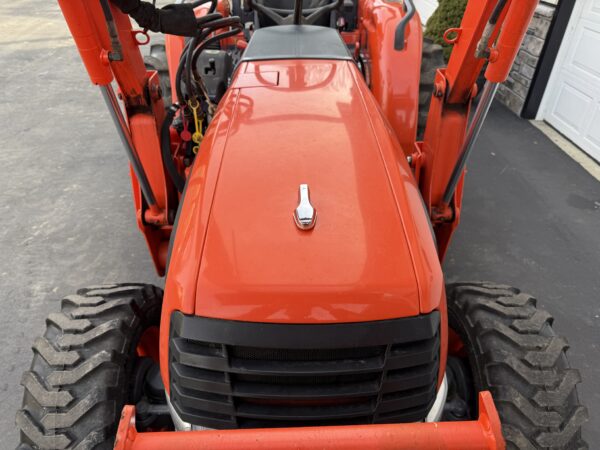 2003 Kubota Grand L3130 Tractor Loader Backhoe - Image 32