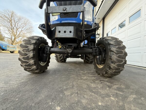 2005 New Holland TC33DA Tractor Loader Backhoe - Image 38
