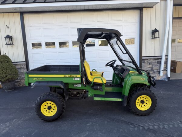 2008 John Deere Gator 620i