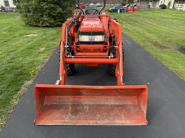 2002 Kubota Grand L4310 Tractor Loader - Image 8