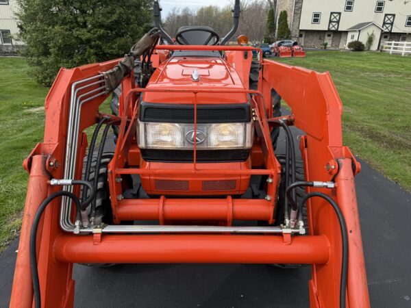 2002 Kubota Grand L4310 Tractor Loader - Image 9