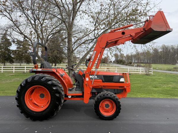 2002 Kubota Grand L4310 Tractor Loader - Image 12