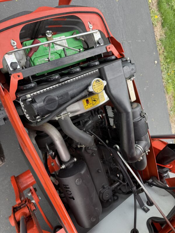 2010 Kubota B3300 Tractor Loader Backhoe - Image 23