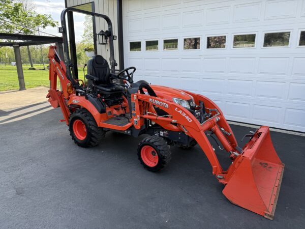 2019 Kubota BX23S Tractor Loader Backhoe - Image 24