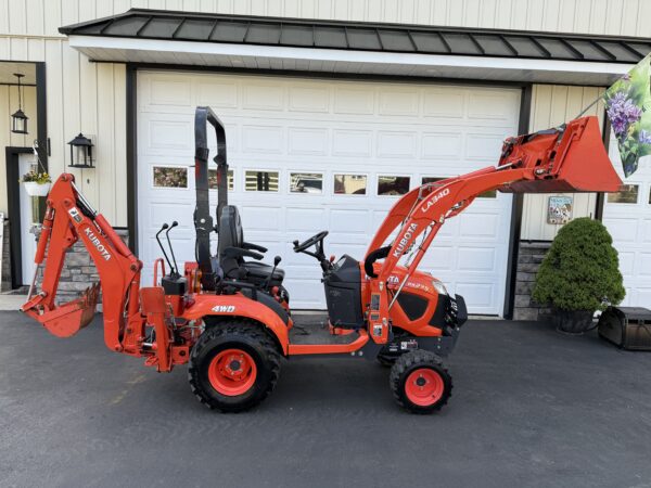 2019 Kubota BX23S Tractor Loader Backhoe - Image 27