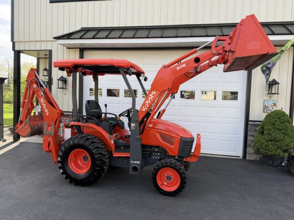 2020 Kubota B26 Tractor Loader Backhoe - Image 33