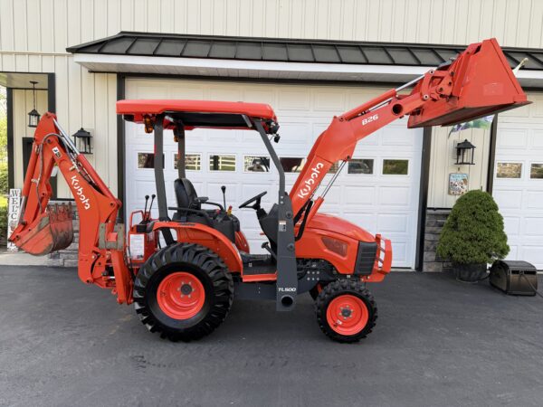 2020 Kubota B26 Tractor Loader Backhoe - Image 34