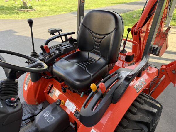 2020 Kubota B26 Tractor Loader Backhoe - Image 37