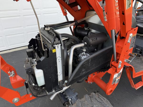 2021 Kubota LX2610 Tractor Loader Grapple - Image 18