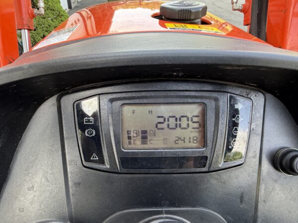 2021 Kubota LX2610 Tractor Loader Grapple - Image 33