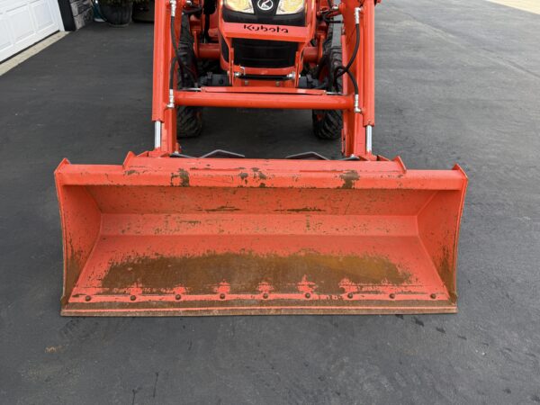 2023 Kubota L2501 Tractor Loader Backhoe - Image 6