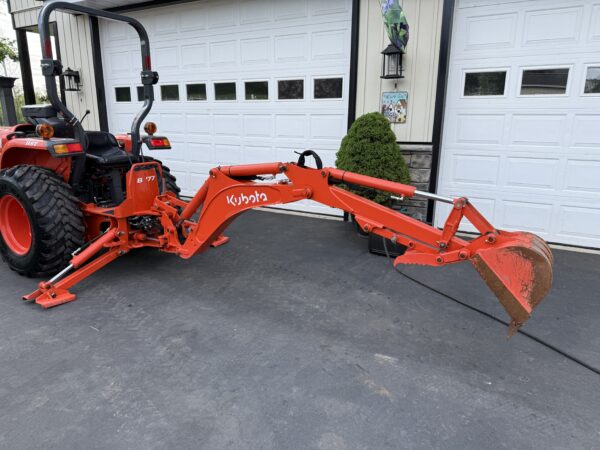 2023 Kubota L2501 Tractor Loader Backhoe - Image 15