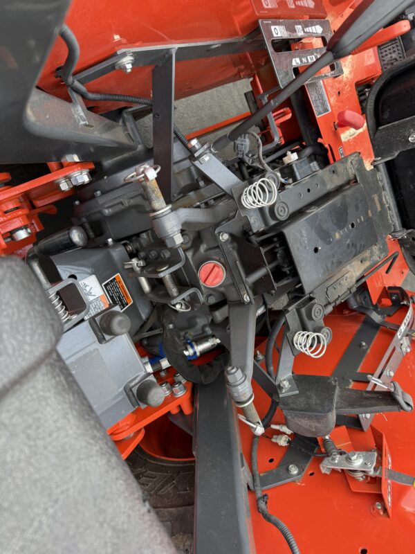 2023 Kubota L2501 Tractor Loader Backhoe - Image 17