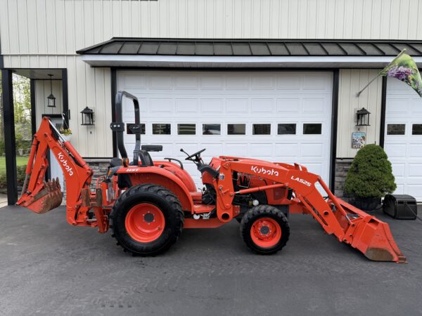 2023 Kubota L2501 Tractor Loader Backhoe