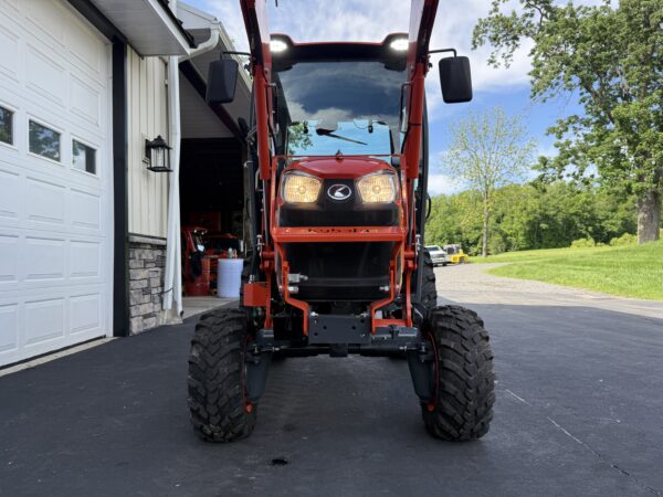 2022 Kubota LX3310 Tractor Loader Cab - Image 17