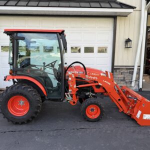 2022 Kubota LX3310 Tractor Loader Cab