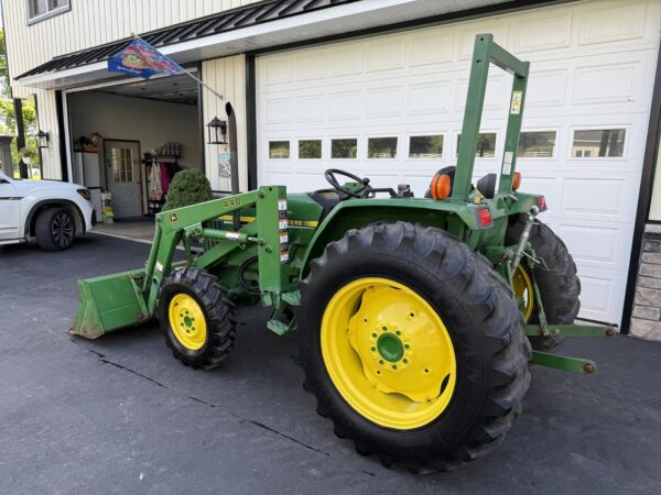 1997 John Deere 1070 Tractor Loader - Image 11