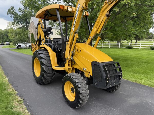 2006 John Deere 110 Tractor Loader Backhoe - Image 22