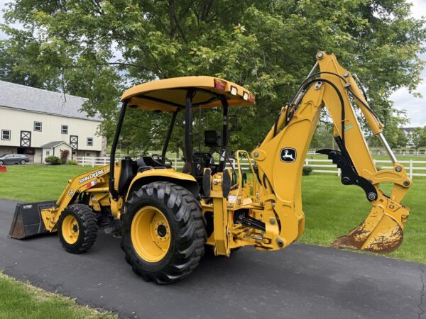 2006 John Deere 110 Tractor Loader Backhoe - Image 36