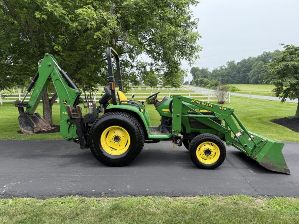 2000 John Deere 4400 Tractor Loader Backhoe