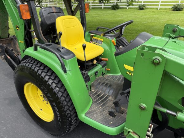 2000 John Deere 4400 Tractor Loader Backhoe - Image 10