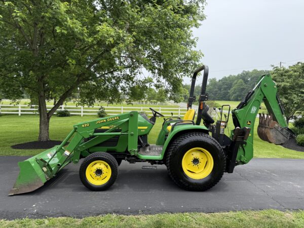 2000 John Deere 4400 Tractor Loader Backhoe - Image 22