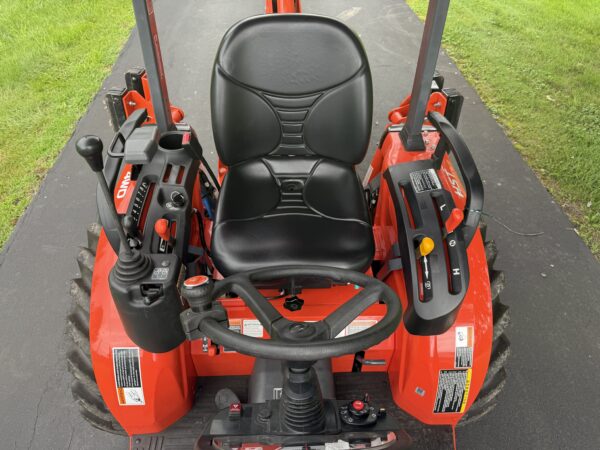 2023 Kubota B26 Tractor Loader Backhoe - Image 13