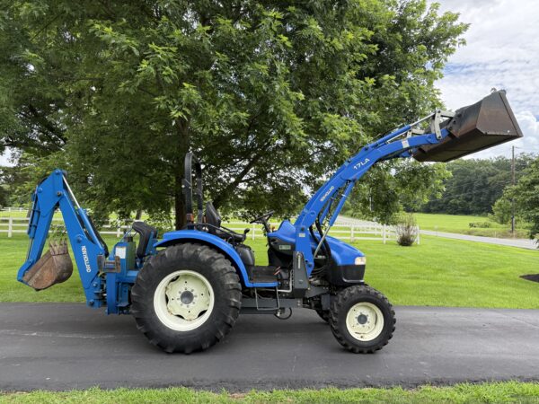 2000 New Holland TC40D Tractor Loader Backhoe - Image 13