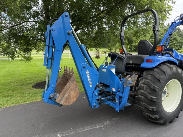 2000 New Holland TC40D Tractor Loader Backhoe - Image 18