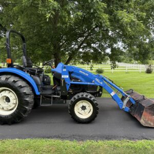 2002 New Holland TC45D Tractor Loader