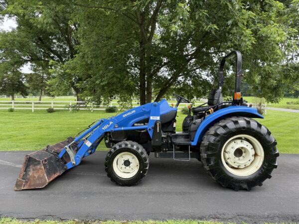 2002 New Holland TC45D Tractor Loader - Image 12