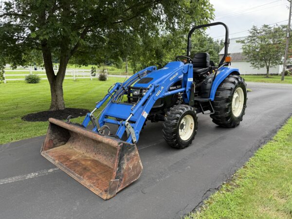 2002 New Holland TC45D Tractor Loader - Image 14