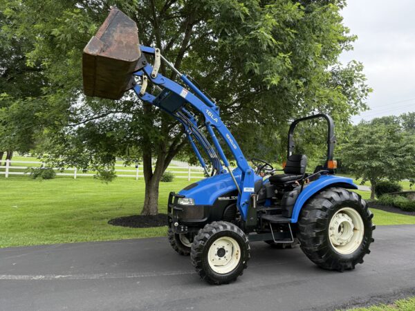 2002 New Holland TC45D Tractor Loader - Image 17
