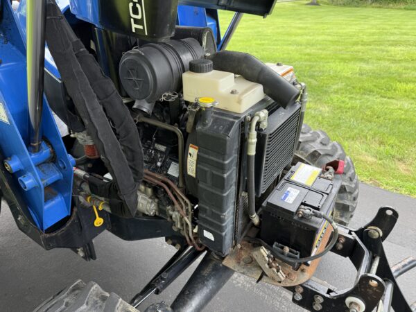 2002 New Holland TC45D Tractor Loader - Image 19
