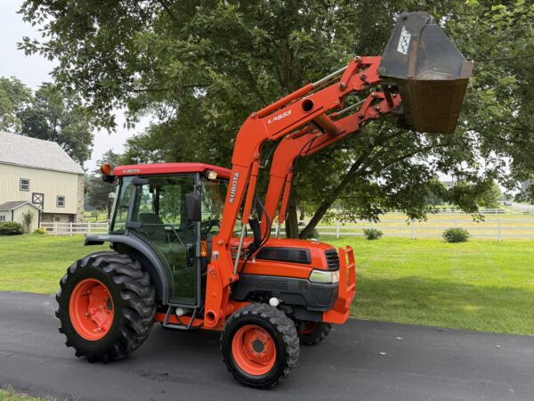 2003 Kubota Grand L5030 Tractor Cab Loader - Image 18
