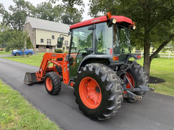 2003 Kubota Grand L5030 Tractor Cab Loader - Image 26