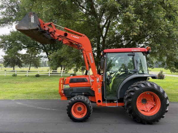 2003 Kubota Grand L5030 Tractor Cab Loader - Image 28