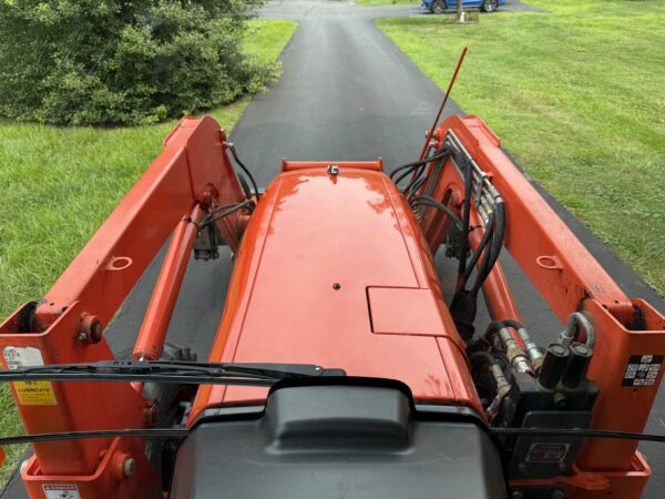 2003 Kubota Grand L5030 Tractor Cab Loader - Image 31