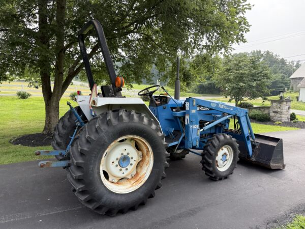 1998 New Holland 1920 Tractor Loader - Image 4