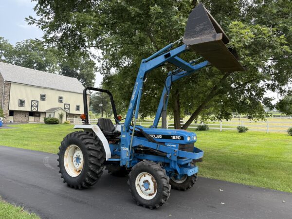 1998 New Holland 1920 Tractor Loader - Image 16