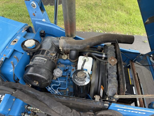 1998 New Holland 1920 Tractor Loader - Image 17