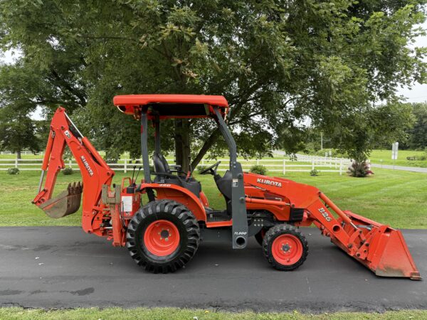 2020 Kubota B26 Tractor Loader Backhoe