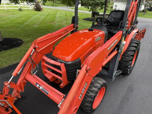 2020 Kubota B26 Tractor Loader Backhoe - Image 23