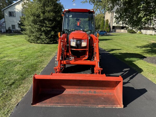 2020 Kubota L3560 Limited Edition Tractor Loader Backhoe - Image 5
