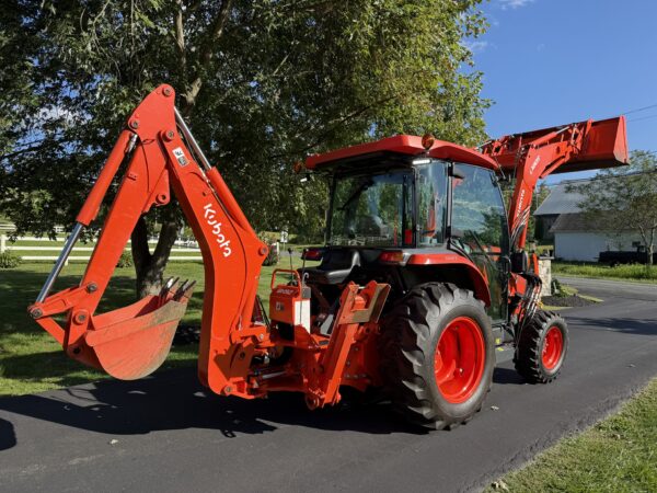 2020 Kubota L3560 Limited Edition Tractor Loader Backhoe - Image 13