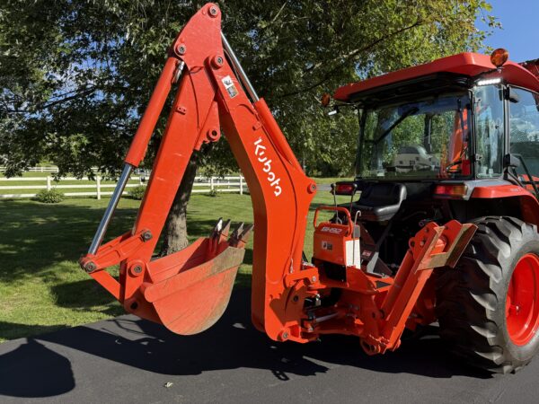 2020 Kubota L3560 Limited Edition Tractor Loader Backhoe - Image 14