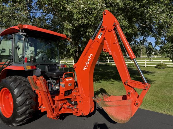 2020 Kubota L3560 Limited Edition Tractor Loader Backhoe - Image 25